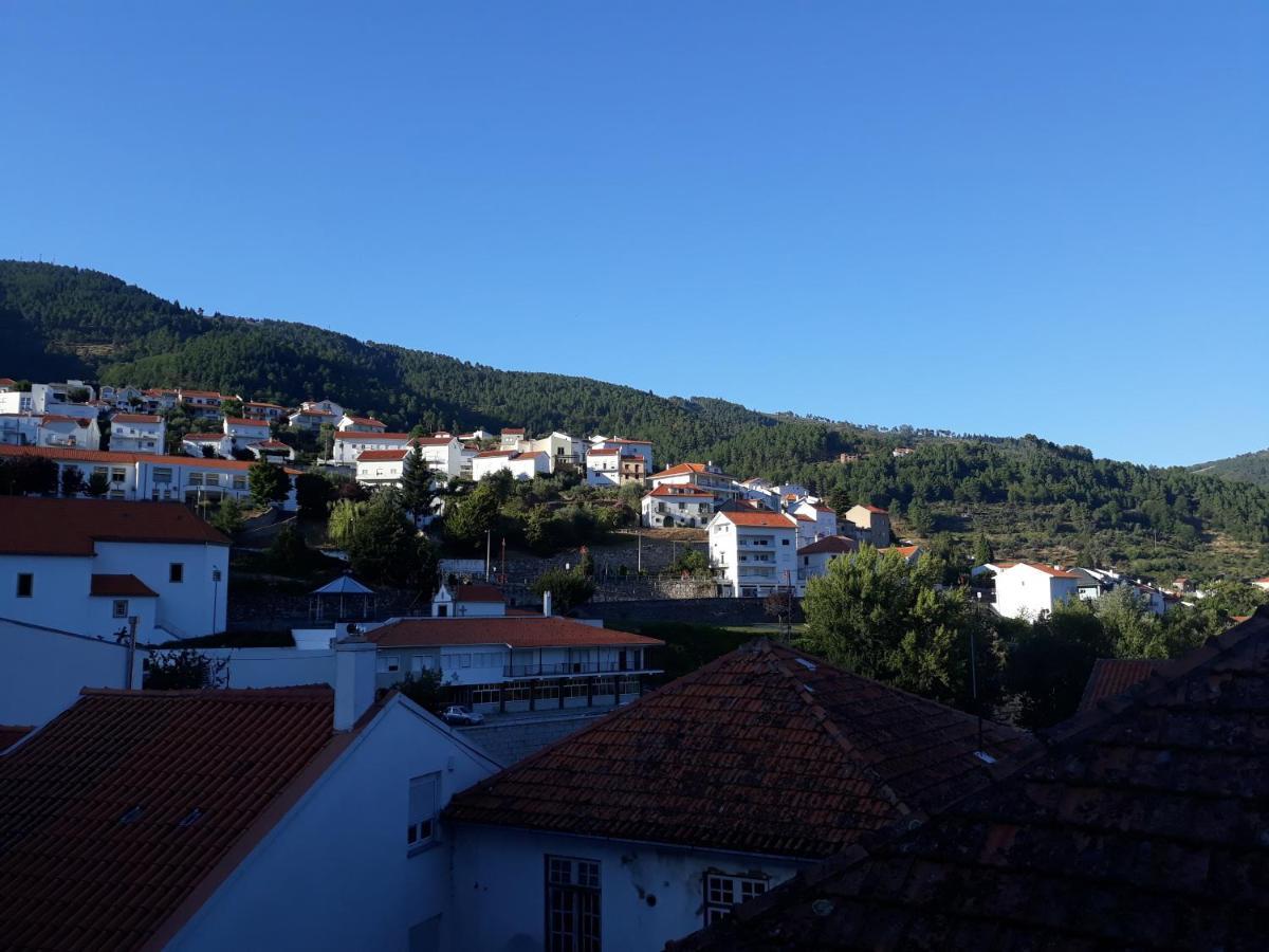 A Mansao Do Me-Me Appartement Manteigas Buitenkant foto